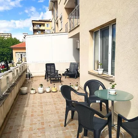 Apartment Sweet Maria *